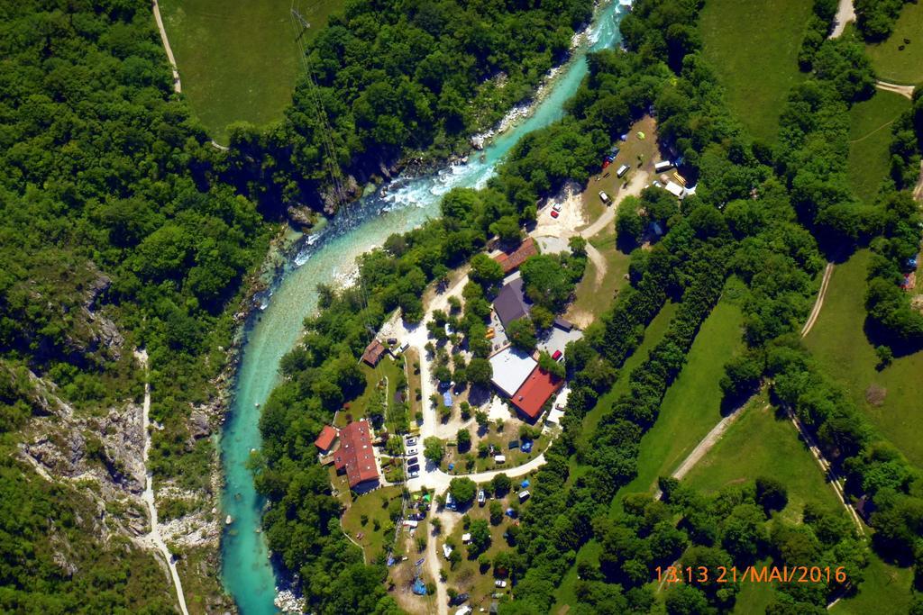 Gasthuis Pocitniska Hisa Lazar Kobarid